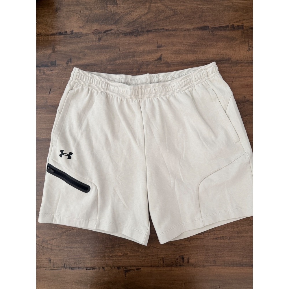 Under Armour Mens XL Beige Training Shorts Bonded Zip Pocket Elastic Waist